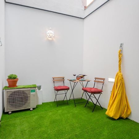 Ferienwohnung Coxim - Com Patio Em Pleno Coracao De Aveiro Exterior foto