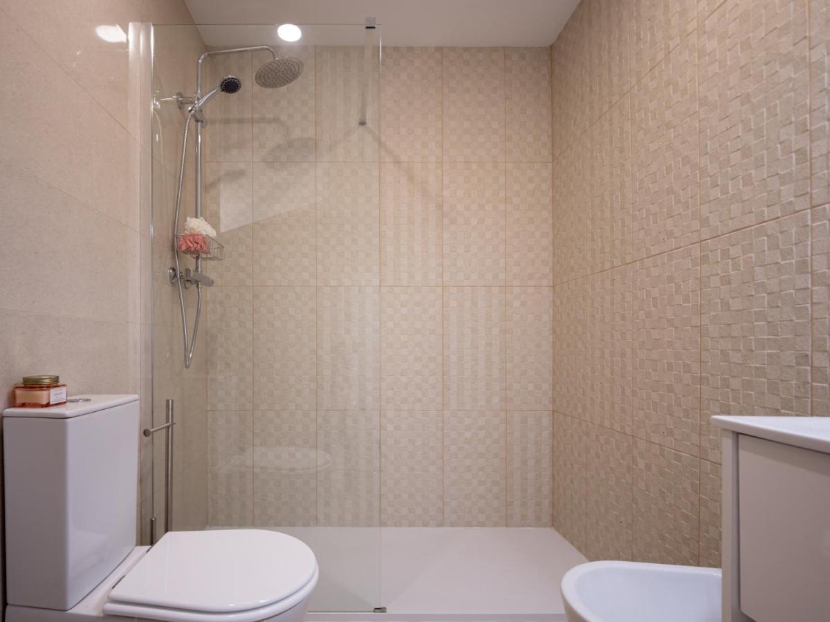 Ferienwohnung Coxim - Com Patio Em Pleno Coracao De Aveiro Exterior foto